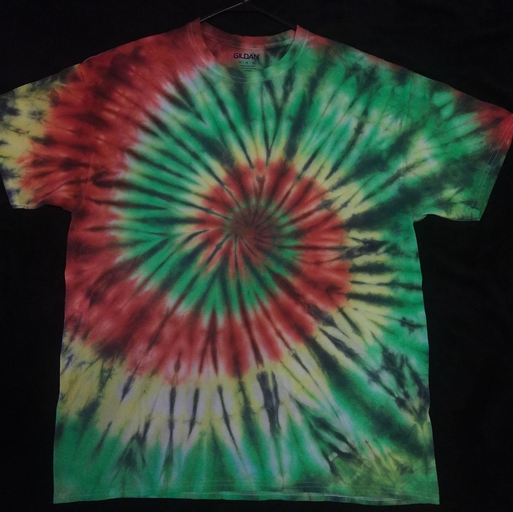 Handmade adult XL rasta tie dye t shirt. Spring